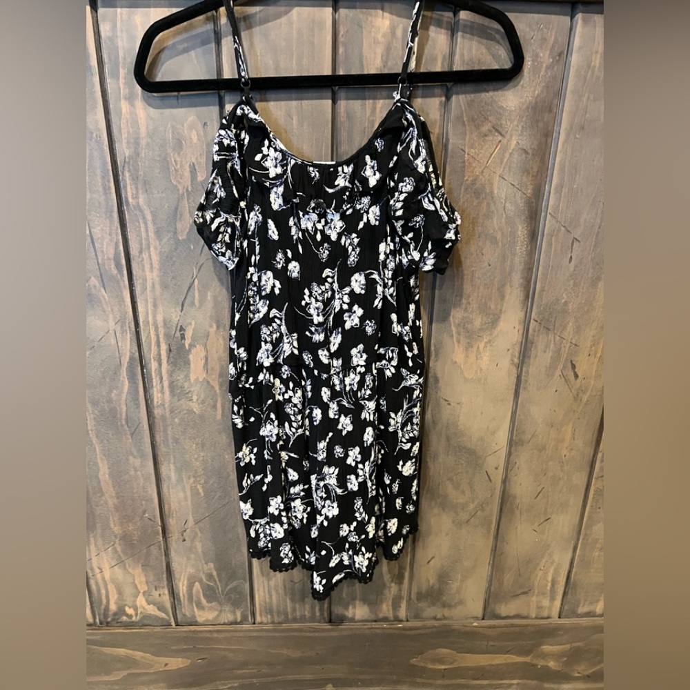 Floral summer romper - Picture 3 of 3
